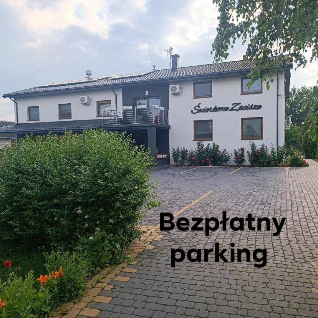 Swierkowe Zacisze Hotel Фирлей Экстерьер фото