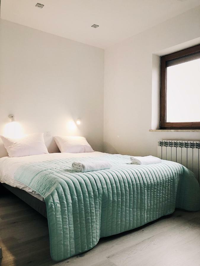 Swierkowe Zacisze Hotel Фирлей Экстерьер фото